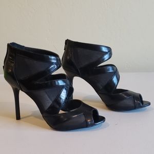 Gianni Bini Black open toe stiletto sz 9